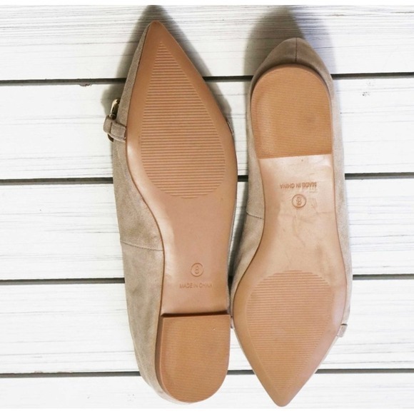 Steve Madden Forge Suede Pointy Flats Tan  Women's Size 6.5M Chunky Chain Detail - Picture 2 of 11